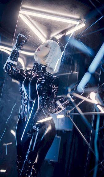 疯狂的外星人免费完整电影高清_片花成长在线视频免费观看