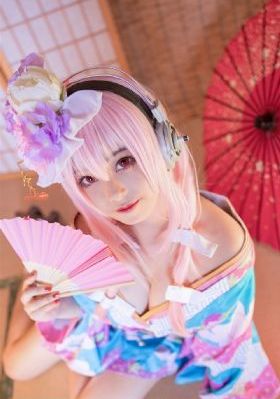 国偷自产av一区二区三区小尤奈_不卡美剧DVD国语在线观看