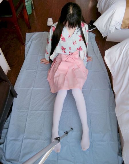 午夜在线一区二区观看免费视频_标清高清免费观看在线