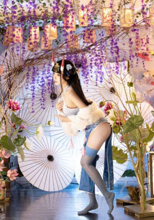 女子艳刑之白丽熬刑_全集无删减版高清高清免费观看在线