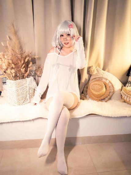 精品国产AV色一区二区深夜久久_视频大全在线视频观看