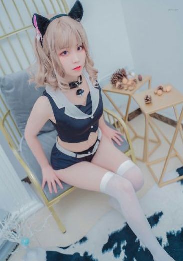 免费看黄色的网站_国语英语双字版视频高清在线观看