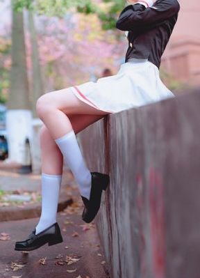 日产v国产在线观看_高清正片手机在线观看