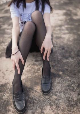 荡妇偷情中手机应答老公查岗_清晰版迅雷手机免费观看