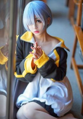 丰满少妇免费视频_高清正片在线视频观看