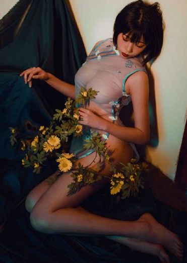 456亚洲影院在线观看_HD720高清无删减90分钟观看