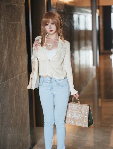 国产黃色a片三区三区三小说_国语字幕完整在线观看