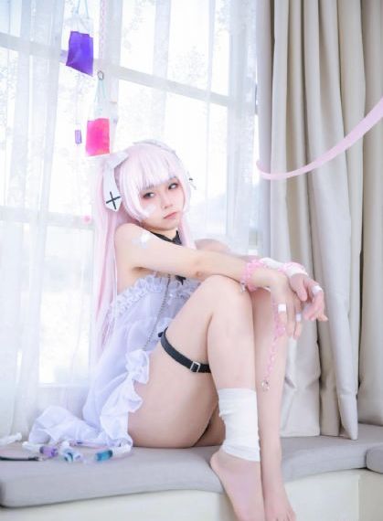 久久天天躁狠狠躁夜夜2019_无删除158分钟完整版字幕高清版在线观看