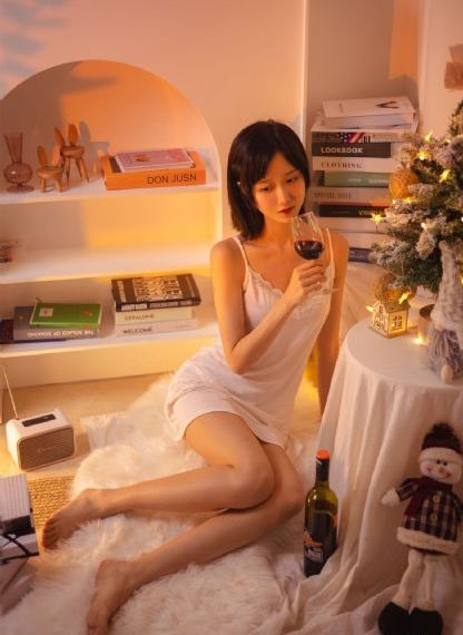 自拍偷拍内射_云播放粤语西瓜视频在线观看