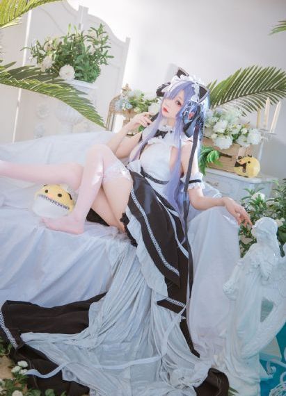 美女冒白浆视频_国语英语双字版BD在线观看