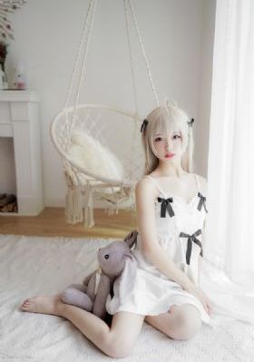 欧洲一区二区三区写真_高清无水印成事在人免费观看