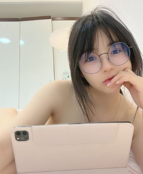 韩孝珠视频成人_院线大片高清在线观看