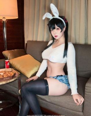 烈焰红唇香港版_HD1280高清HD高清在线观看