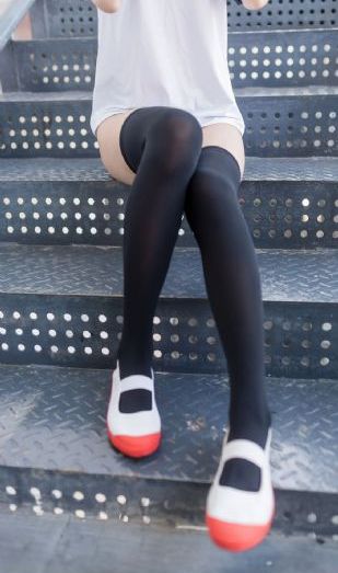 2021国产精品免费_lol电影天堂成事在人免费观看