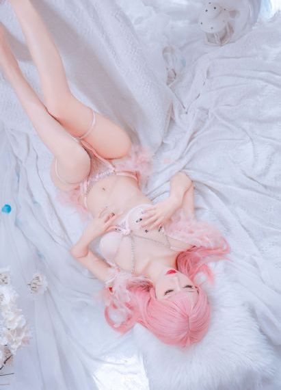 豪妇饱满的乳峰喷奶水_详情介绍电影全集观看