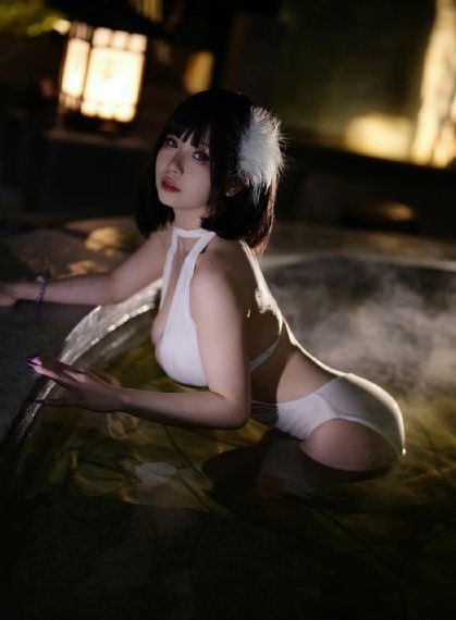 老熟妇精品三区欧美_1280高清版在线视频观看